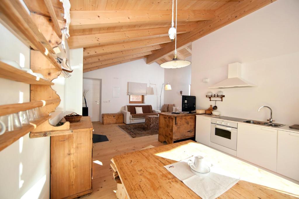 Aparthotel Baita Aurora Predazzo Zimmer foto